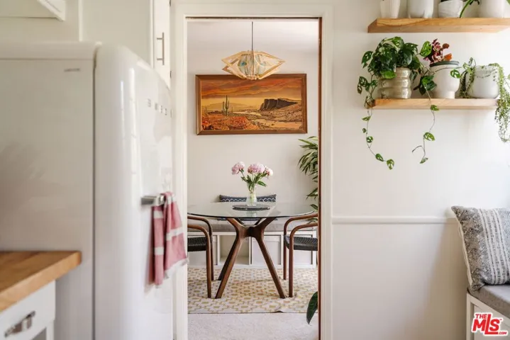 4501 Finley Avenue 10, Los Angeles, California 90027