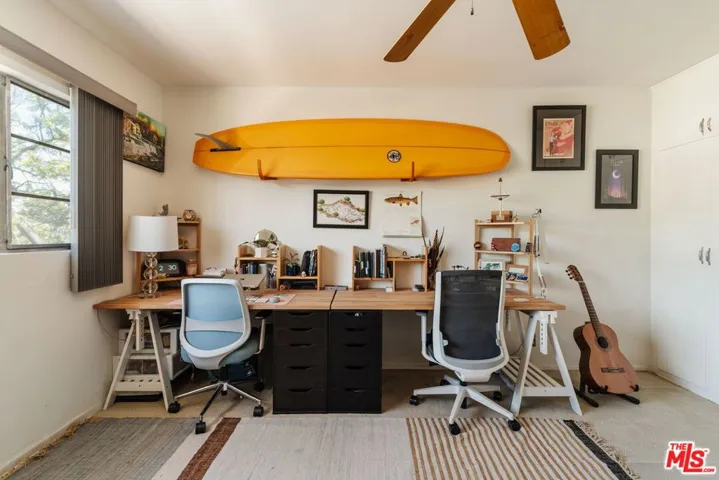4501 Finley Avenue 10, Los Angeles, California 90027