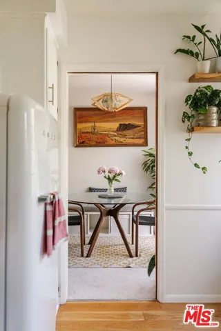 4501 Finley Avenue 10, Los Angeles, California 90027