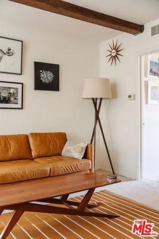 4501 Finley Avenue 10, Los Angeles, California 90027