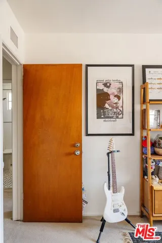 4501 Finley Avenue 10, Los Angeles, California 90027