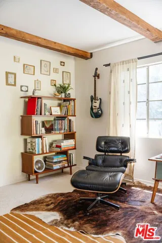 4501 Finley Avenue 10, Los Angeles, California 90027