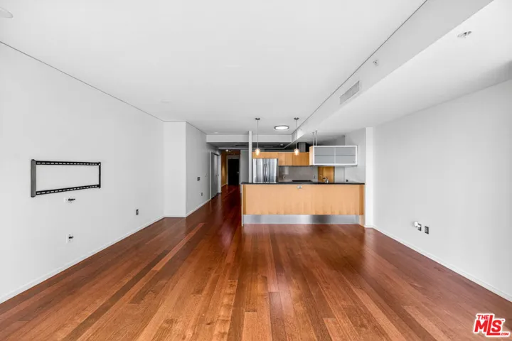 1155 S Grand Avenue 915, Los Angeles, California 90015