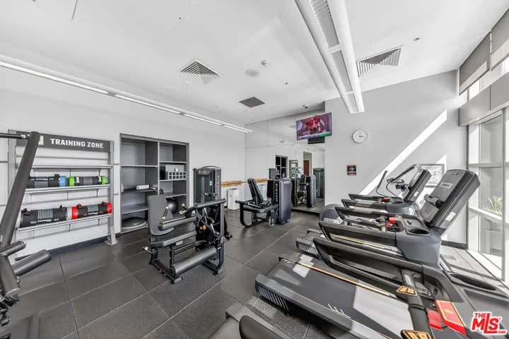 1155 S Grand Avenue 915, Los Angeles, California 90015