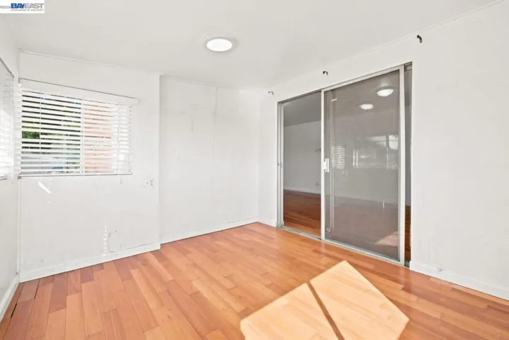 17005 Santa Fe St, Hayward, California 94541