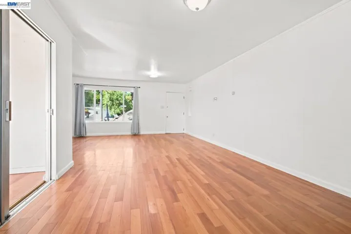 17005 Santa Fe St, Hayward, California 94541