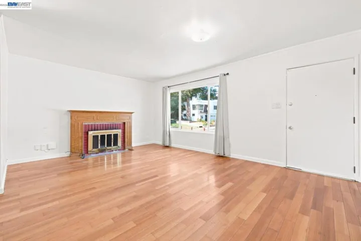 17005 Santa Fe St, Hayward, California 94541