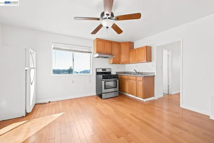17005 Santa Fe St, Hayward, California 94541