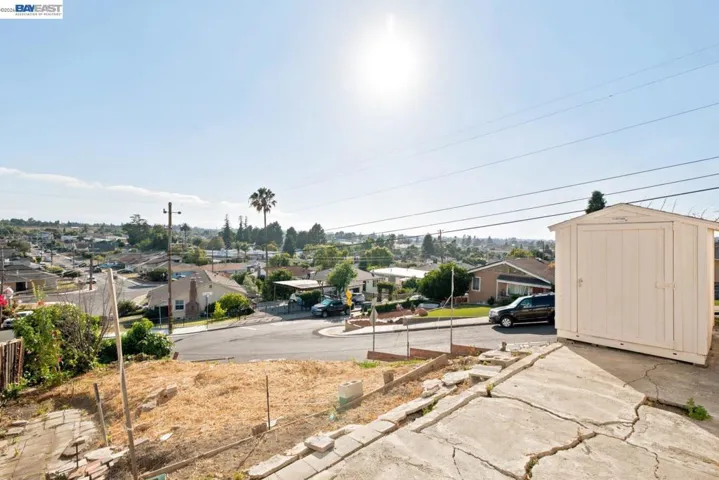 17005 Santa Fe St, Hayward, California 94541