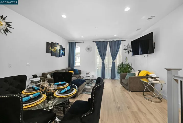 296 Laurel Knoll Dr, Martinez, California 94553