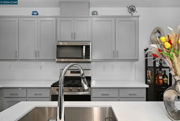 296 Laurel Knoll Dr, Martinez, California 94553