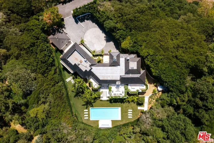 1748 Correa Way, Los Angeles, California 90049