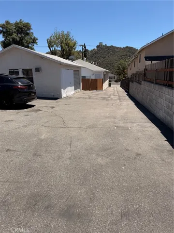 7011 Greeley, Tujunga, California 91042