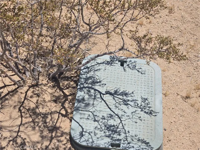 1577 Mcgarry Road, Joshua Tree, California 92252