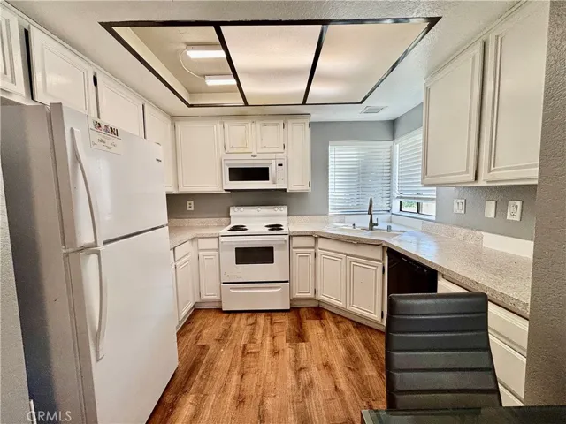 22719 Lakeway Drive 400, Diamond Bar, California 91765