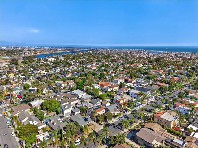323 Park Avenue, Long Beach, California 90814