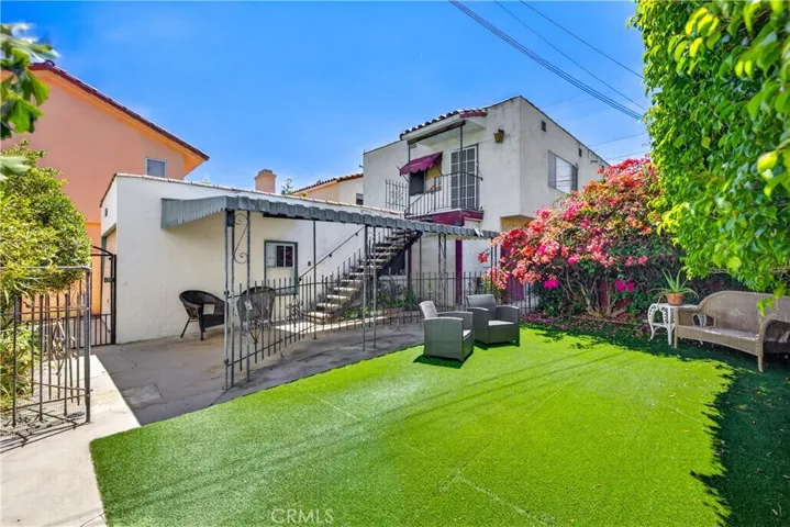 323 Park Avenue, Long Beach, California 90814
