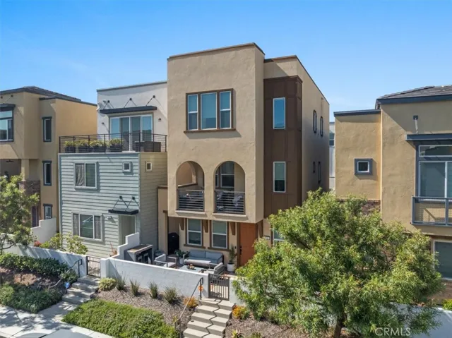 634 Daniel Freemann Cir, Inglewood, California 90301