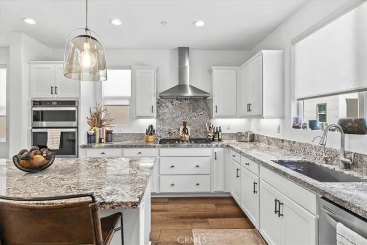 634 Daniel Freemann Cir, Inglewood, California 90301