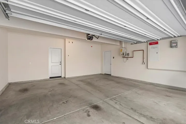 634 Daniel Freemann Cir, Inglewood, California 90301