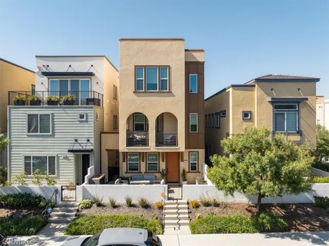 634 Daniel Freemann Cir, Inglewood, California 90301