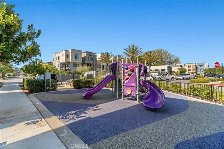 634 Daniel Freemann Cir, Inglewood, California 90301