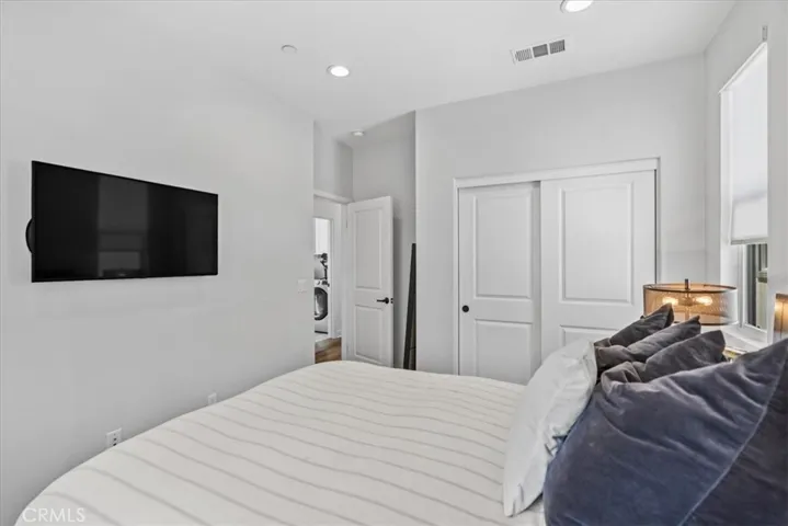 634 Daniel Freemann Cir, Inglewood, California 90301