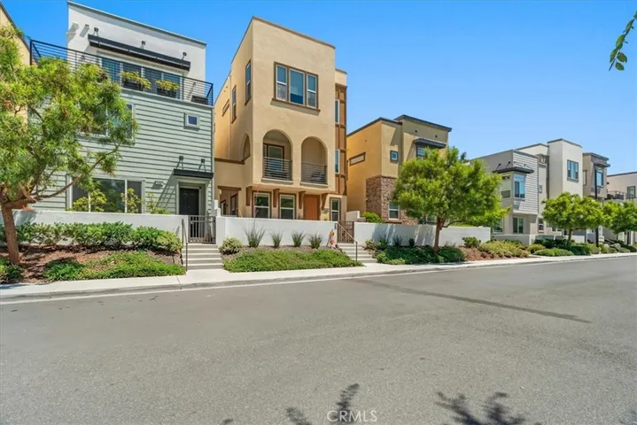 634 Daniel Freemann Cir, Inglewood, California 90301