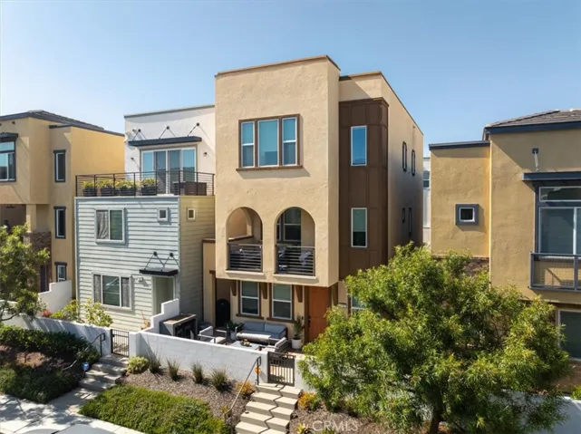 634 Daniel Freemann Cir, Inglewood, California 90301