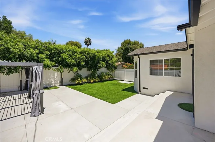 21231 San Miguel Street, Woodland Hills, California 91364