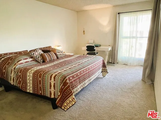 8314 Raintree Circle, Culver City, California 90230