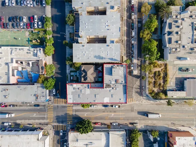 694 S Burlington Avenue, Los Angeles, California 90057