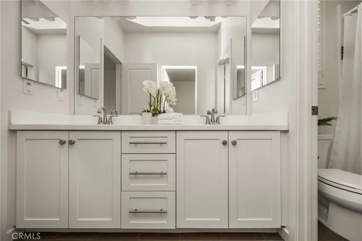 16 Cooper, Lake Forest, California 92630