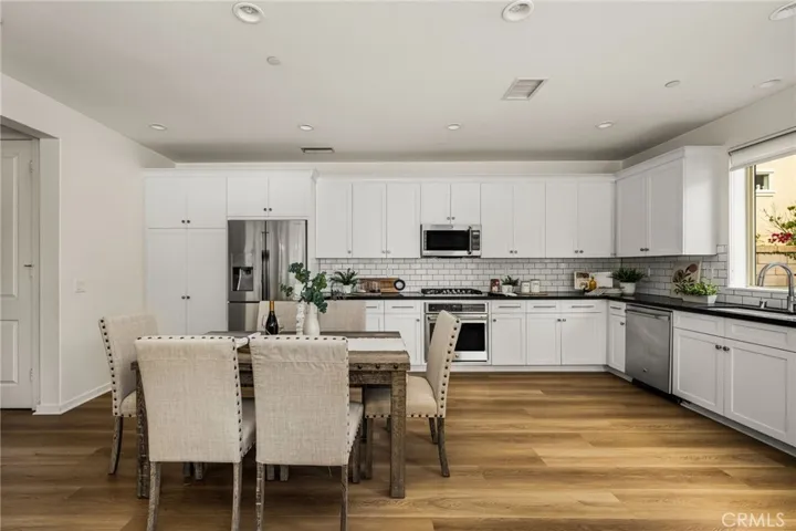 16 Cooper, Lake Forest, California 92630