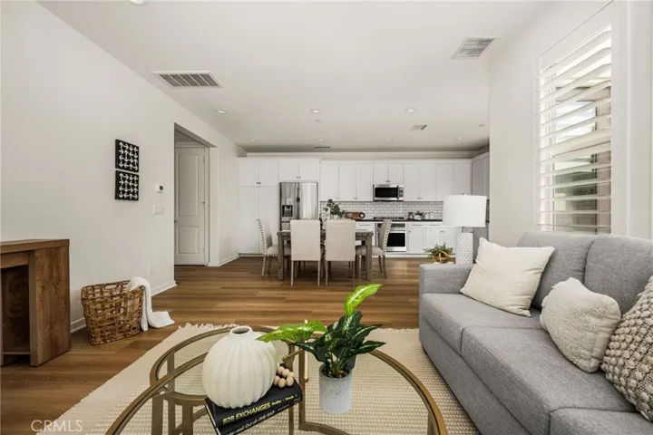 16 Cooper, Lake Forest, California 92630