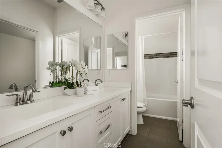 16 Cooper, Lake Forest, California 92630