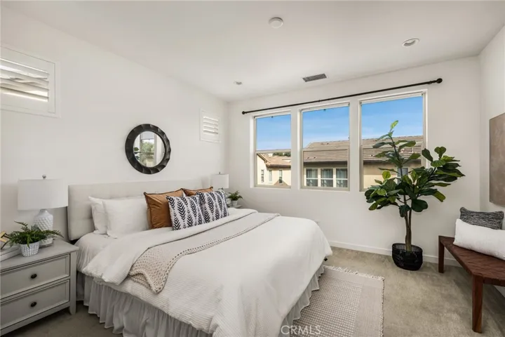 16 Cooper, Lake Forest, California 92630