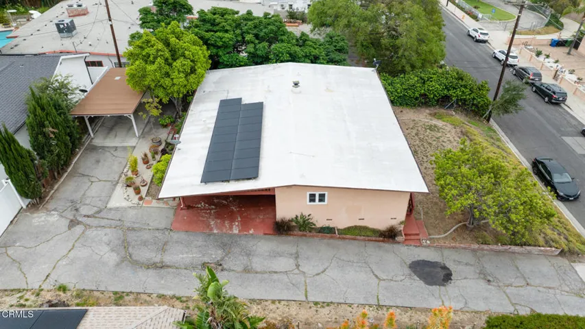 10852 Plainview Ave  -  HsHProd-2