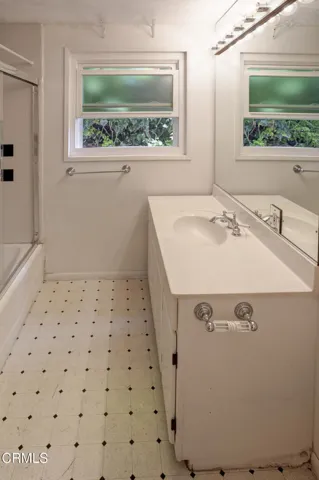 10852 Plainview (26 of 36)
