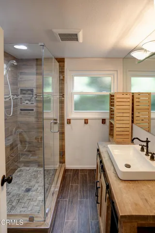 10852 Plainview (23 of 36)