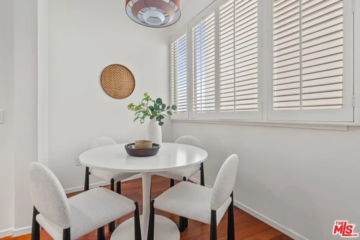 7250 Franklin Avenue 1006, Los Angeles, California 90046