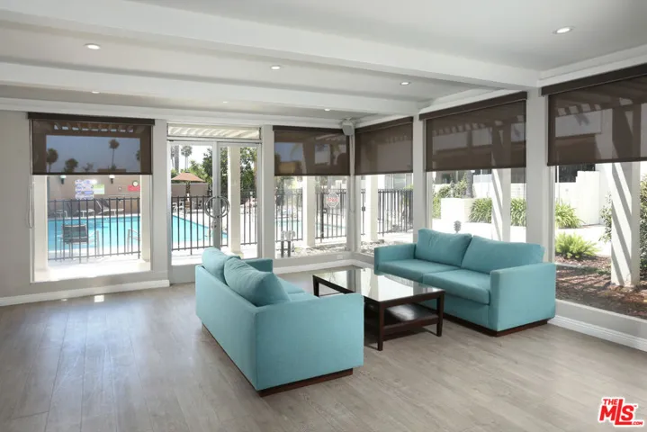 7250 Franklin Avenue 1006, Los Angeles, California 90046