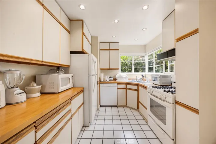 366 El Encanto Dr, Pasadena, California 91107