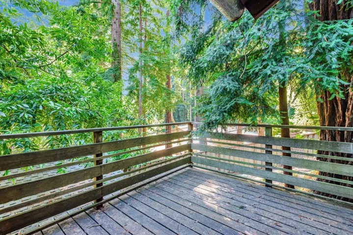 252 Blakewood Way, Redwood City, California 94062