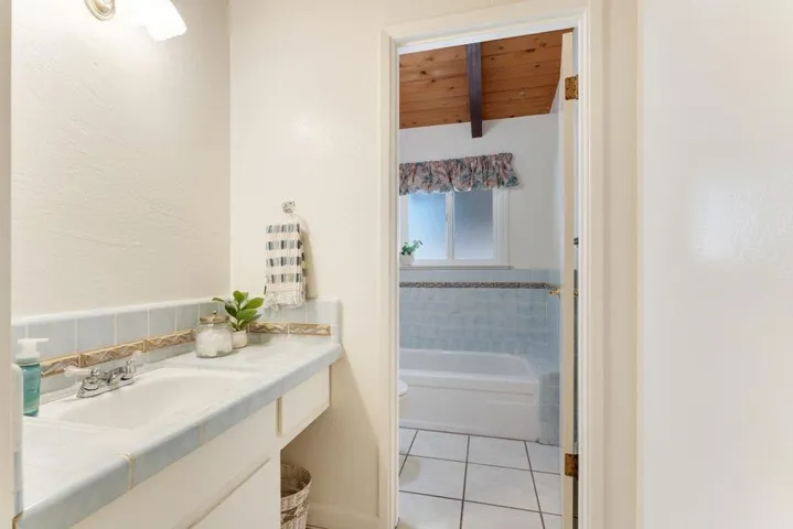 27255 Loma Prieta Way, Los Gatos, California 95033