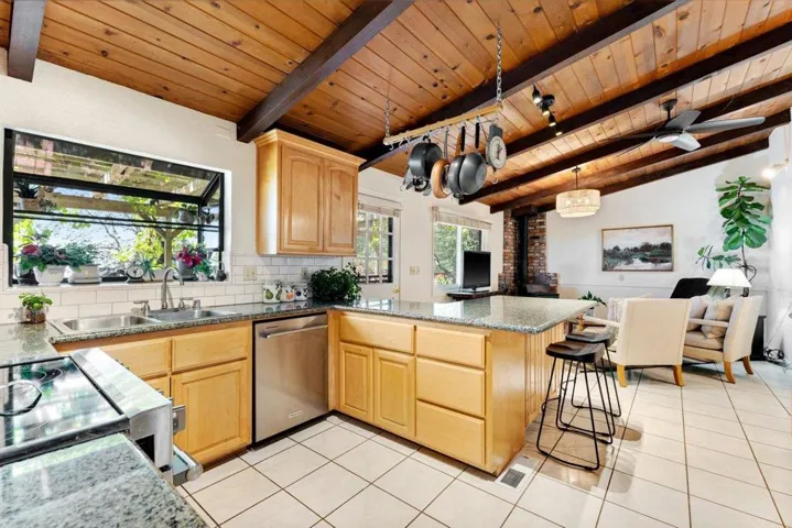 27255 Loma Prieta Way, Los Gatos, California 95033