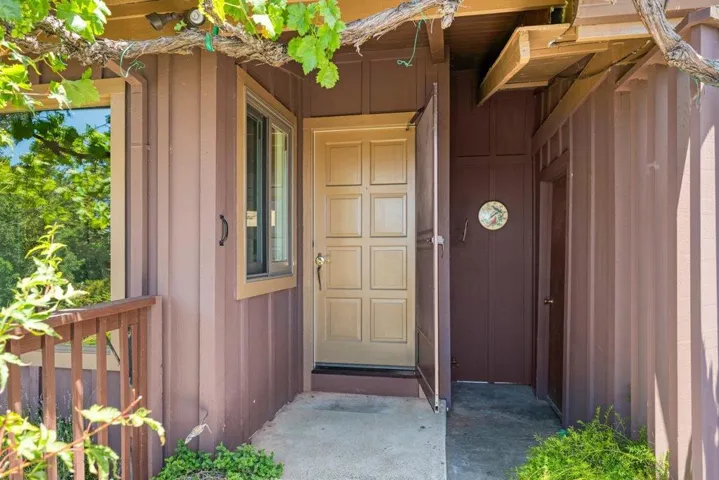 27255 Loma Prieta Way, Los Gatos, California 95033