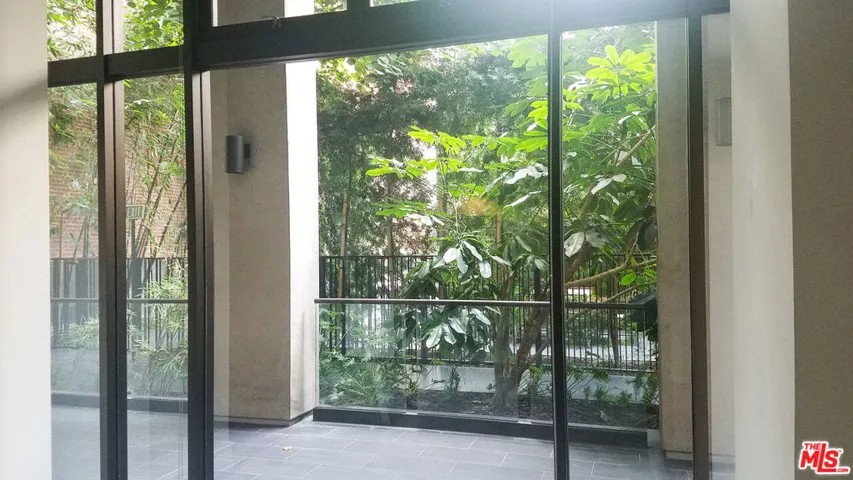 460 S Spring Street 101, Los Angeles, California 90013