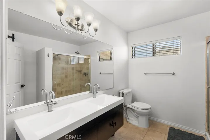 Bathroom 2 - Primary Bedroom En-Suite Bathroom