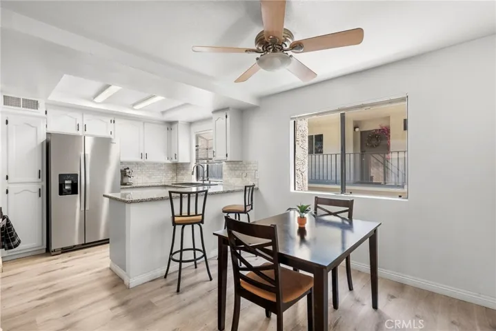 Dining Room & Kitchen